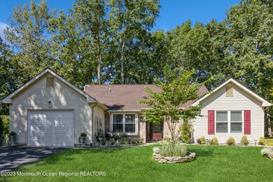 574 Petunia Ln N, Whiting, NJ 08759 - photo 2