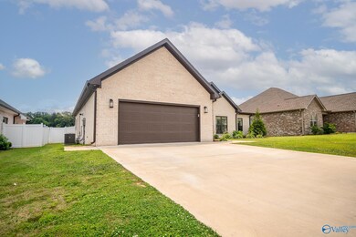 472 Zoey Grace Dr, Rogersville, AL 35652 - photo 2