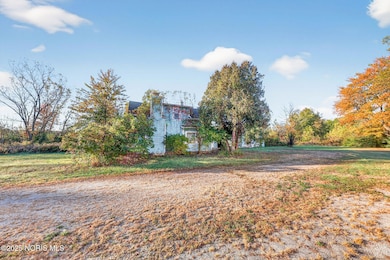 7-web-or-mls-3008-south-crissey-road-mon