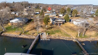 The community boat ramp and dock are just a short