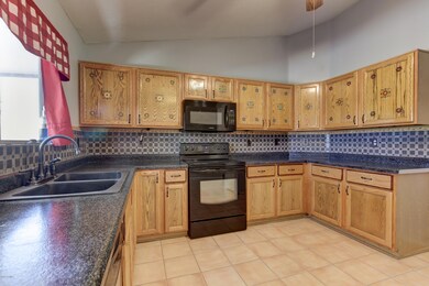 1774 W 19th Ave-13