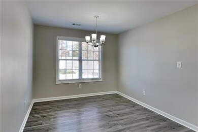 3747 Chesapeake Trace Ln, Flowery Branch, GA 30542 - photo 4