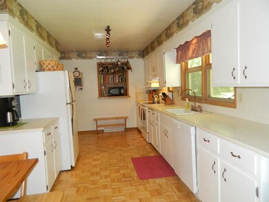 6116 Whalen Rd, Fitchburg, WI 53593 - photo 6