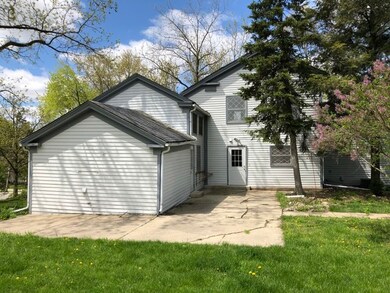 210 N Washington Ave, Batavia, IL 60510 - photo 3