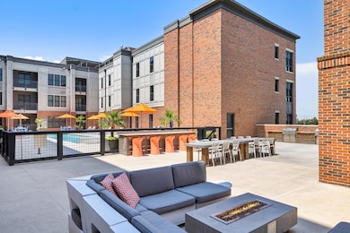 601 Meeting St unit Tobin, Charleston, SC 29403 - photo 3