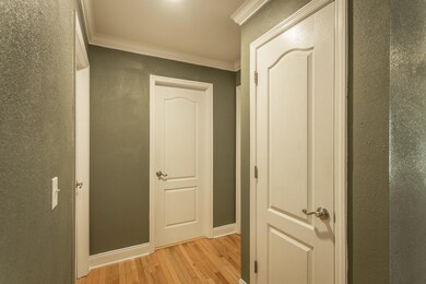 10205 Jirah Court-4
