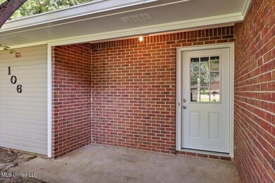 04-106 Sara Dr