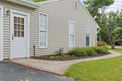 1258 State Rd, Webster, NY 14580 - photo 5