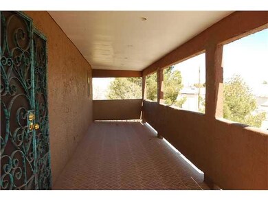 565 Riverdale St, El Paso, TX 79907 - photo 6