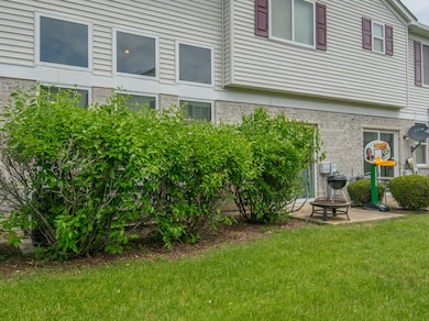 6415 Gray Hawk Dr unit 2712, Matteson, IL 60443 - photo 3