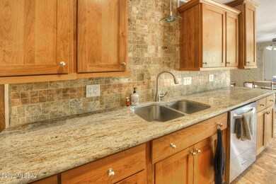 318 W Hardy Rd, Tucson, AZ 85704 - photo 5