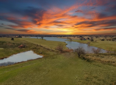 4208 Mahogany Hills Dr, Moore, OK 73160 - photo 3