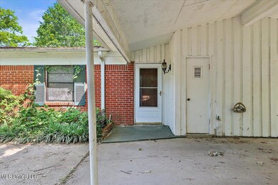 04-622 Bellevue St