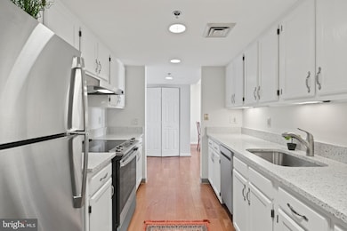900 N Taylor St unit 1017, Arlington, VA 22203 - photo 5
