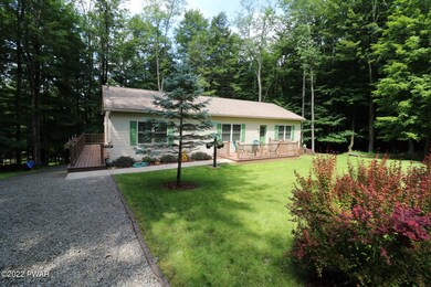 16 Andromeda Cir, Lake Ariel, PA 18436 - photo 2