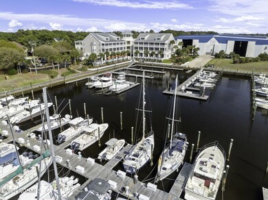 41-web-or-mls-2555 St James Dr 502 -41