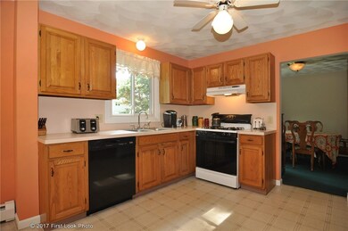 8 Long Ct, Cranston, RI 02920 - photo 6