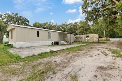 2102 Sydney Dover Rd, Dover, FL 33527 - photo 6