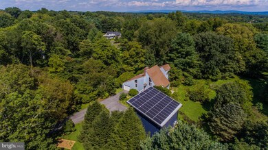 190 Tinsley Cir, Shepherdstown, WV 25443 - photo 3