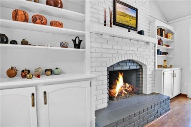 10234 Rosehill Rd, Lenexa, KS 66215 - photo 5