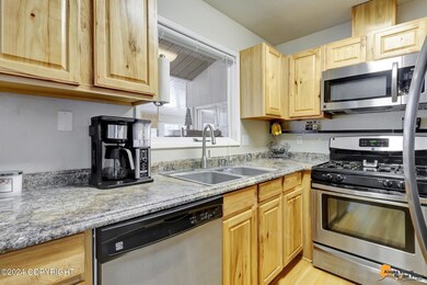 2230 Paxson Dr, Anchorage, AK 99504 - photo 7