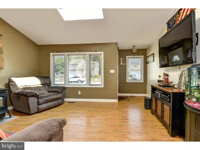 33 Palmetto Dr, New Castle, DE 19720 - photo 4