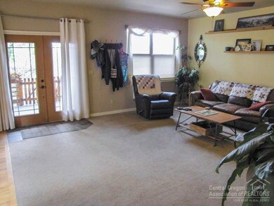 1196 SW Silver Lake Blvd, Bend, OR 97702 - photo 4