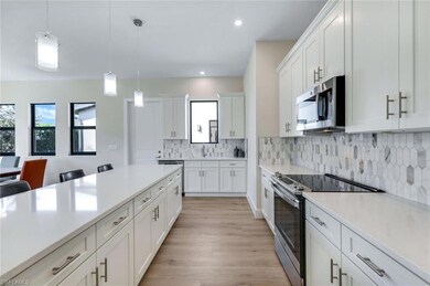 5792 Jasper Way unit 102, Naples, FL 34112 - photo 5