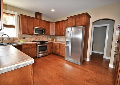 3767 NE Purcell Blvd, Bend, OR 97701 - photo 4