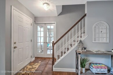 60 Hubbard Ave, Red Bank, NJ 07701 - photo 4