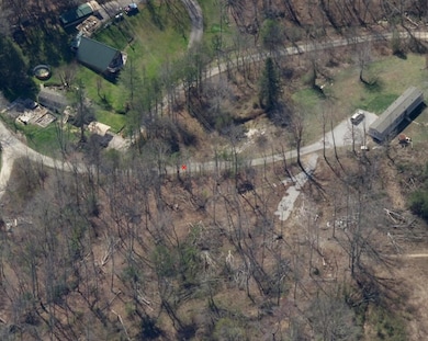 155 E B Gross Rd, East Bernstadt, KY 40729 - photo 3