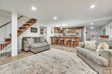 1910 Chicago Ave, Spirit Lake, IA 51360 - photo 4