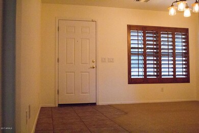4Entry-Dining