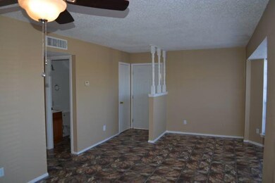 10504 Ashwood Dr unit A, El Paso, TX 79935 - photo 2