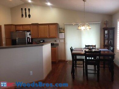 Kitchen / Dining