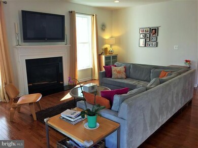 25281 Doolittle Ln, Chantilly, VA 20152 - photo 6