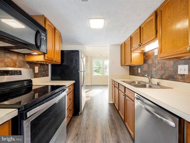 121 Savannah Ct, Walkersville, MD 21793 - photo 6