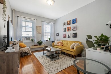 35 Queensberry St unit 2, Boston, MA 02215 - photo 2