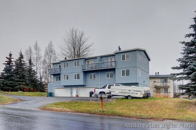 Exterior Photo 2