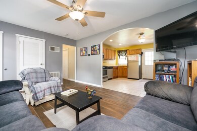 821 Shumway Ave_Jeff Leonard (5)