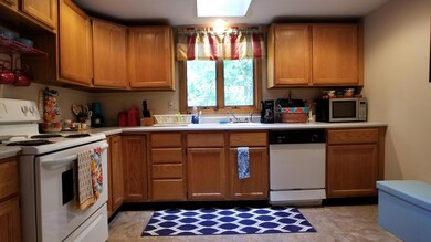 4 Pepinburke Ln, Springvale, ME 04083 - photo 7