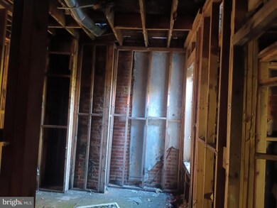 917 N Gilmor St, Baltimore, MD 21217 - photo 7