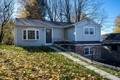 20 Fairview Ave, Southbridge, MA 01550 - photo 2