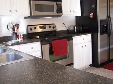 Kitchen w/Stainless appliances