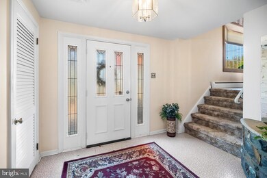 169 Walton Dr, Morrisville, PA 19067 - photo 2