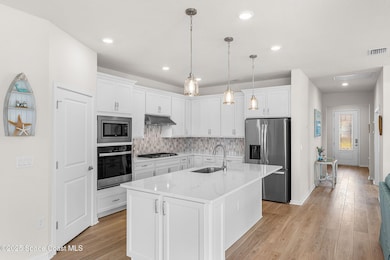 8870 Shoreline Ave, Melbourne, FL 32940 - photo 2