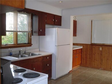 169 N 3rd St, West Newton, PA 15089 - photo 4