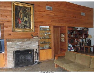 Den/Family/Great Room.