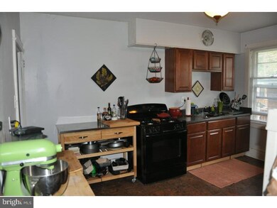 33 E Browning Rd unit 1 A, Collingswood, NJ 08108 - photo 4