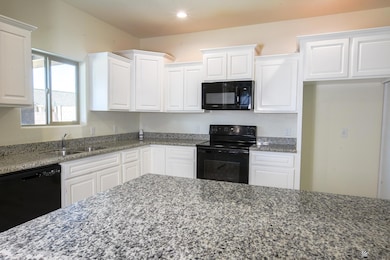 4582 S Deann Ave, Yuma, AZ 85365 - photo 5